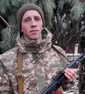 Обіцяв приїхати, щоб одружитися з коханою, а повернувся «на щиті»: спогади про молодого Героя з Волині