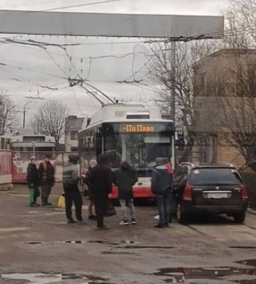 «По пиво»: у Луцьку помітили новий тролейбусний маршрут 