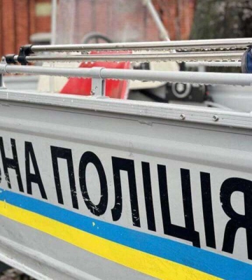 Охороняє берегову лінію Дніпра: як забезпечений один із підрозділів патрульної поліції 