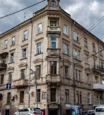 У Чернівців планують встановити нові адресні таблички на перейменованих вулицях