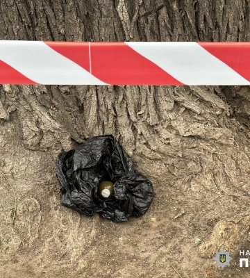 Одесит у центрі міста збув небезпечний бойовий припас