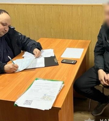 У Дніпрі діти понівечили могилу українського захисника