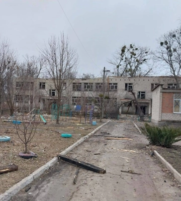 Війська РФ обстріляли низку регіонів України: били артилерією та дронами