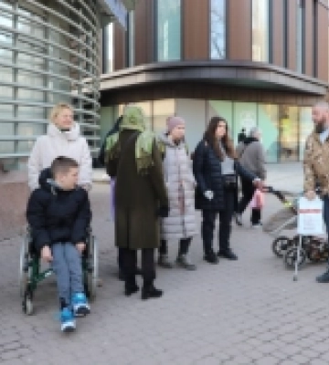 В Ужгороді перевірили доступність міського простору для маломобільних груп населення