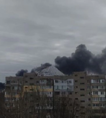 В окупованій Макіївці пролунав вибух. Імовірно, сталося влучання по нафтобазі