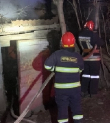 Прибули через вісім хвилин: в Ужгороді гасили пожежу