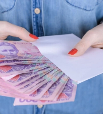 Українці перестали активно донатити у 2023 році: названо суми