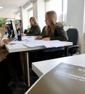 У Міноборони підбили підсумки першого тижня роботи рекрутингового центру у Львові