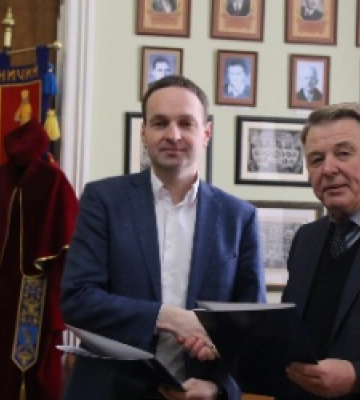 Львівський медуніверситет та ЛНУ ім. Франка підписали меморандум про співпрацю