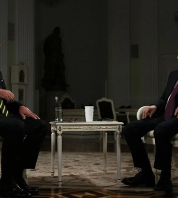 "Лідер вбиває людей". Як Такер Карлсон передрік смерть Навального