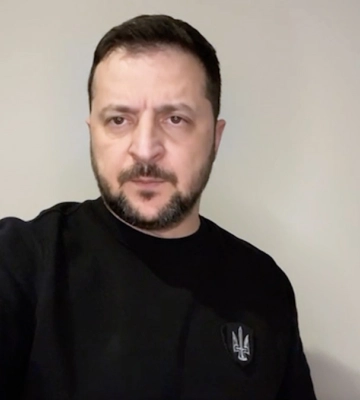 Зеленский посетил командный пункт бригады, защищающей Купянск, и вручил награды защитникам. Фото и видео