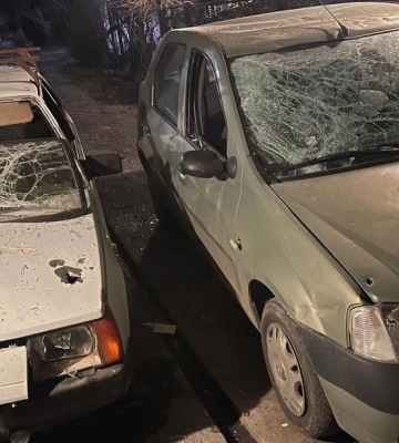 На Днепропетровщине обломки дронов повредили три дачных дома и 2 авто