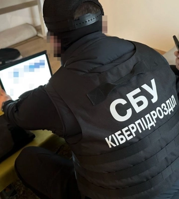 Готовил фейки для росСМИ: киевский блогер получил подозрение