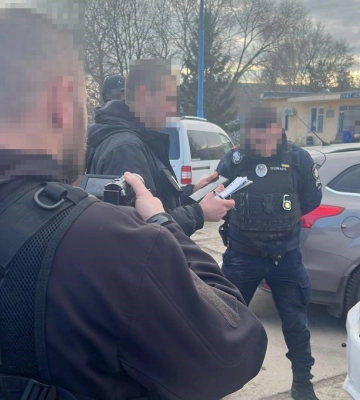 В Одесі викрили патрульного, який організував корупційну схему з одержання хабарів, – ФОТО