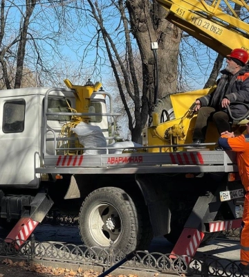 На вулицях Одеси працюють понад 1350 комунальників