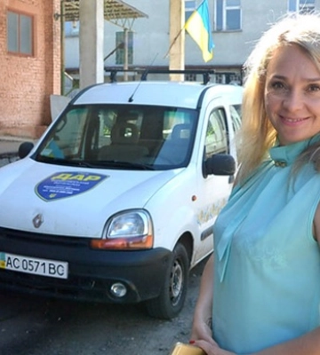 Хто вони - рівненські волонтери, які допомагають армії