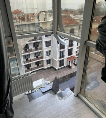 В Одесі внаслідок атаки РФ пошкодило багатоповерхівку