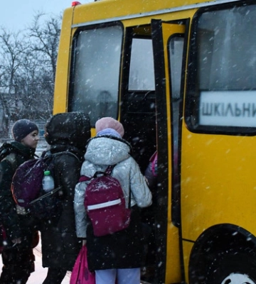 Школярів зі старостатів Полтавської громади планують безкоштовно підвозити до міста