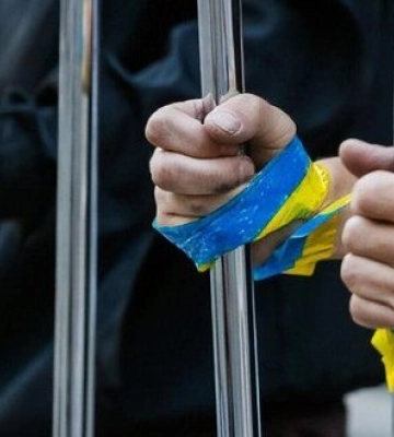 Через політичні переслідування у Криму за ґратами щонайменше 200  українців - правозахисниця