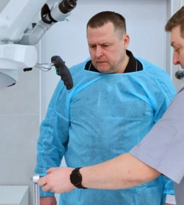Складні операції та сучасне обладнання: у 4-й міській лікарні Дніпра працює нове нейрохірургічне відділення