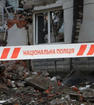 Росіяни увечері обстріляли Краматорськ: поцілили в житлову забудову, поранено трьох осіб. ФОТОрепортаж