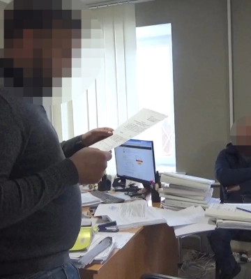 Разоблачен чиновник воинской части, незаконно &quot;премировавший&quot; подчиненную