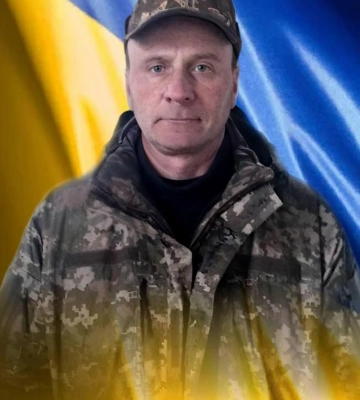 У Сарнах попрощаються із загиблим на Донеччині військовим
