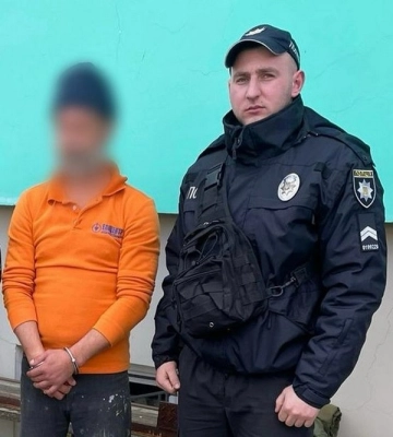 Бив ножем та сокирою: жителя Одещини затримали за вбивство співмістянина, - ФОТО, ВІДЕО