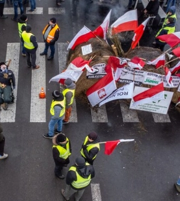 &quot;Стыд и позор&quot;: Генконсул Польши во Львове извинилась перед Украиной за протест фермеров
