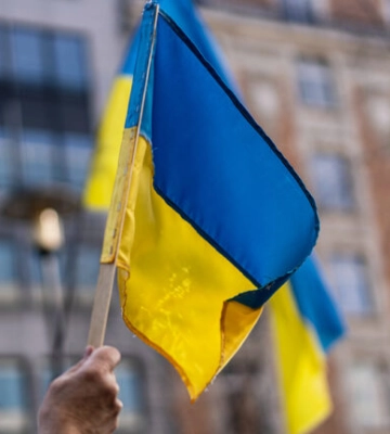 Як довго українці готові терпіти війну та яким бачать розвиток подій на фронті, - опитування