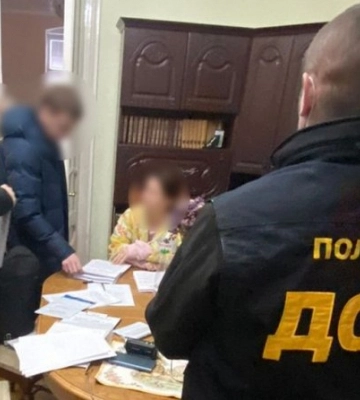 На Буковині судитимуть організатора схеми незаконного вивезення з України 206 ухилянтів