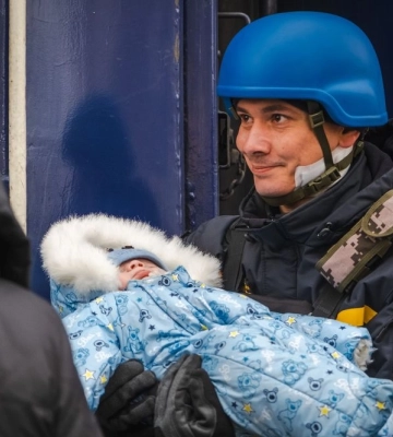 Із Донеччини евакуювали ще 37 дітей, трьох з них вивезли із зони бойових дій