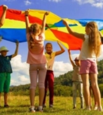 У Львові відкрили реєстрацію на безкоштовний табір для дітей-переселенців та їх мам