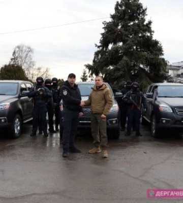 Для протидії дронам-камікадзе в Харківську область передали пікапи JAC