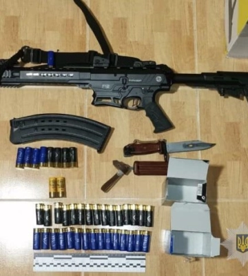 На Закарпатті затримано 61-річного чоловіка, який з рушниці поранив молодика