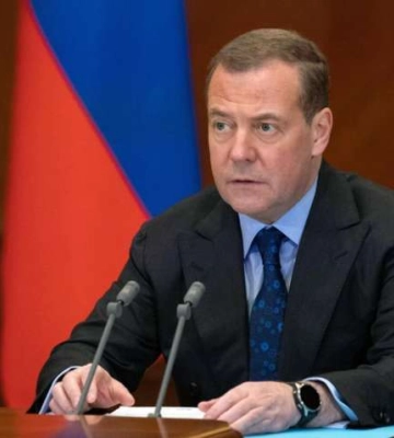 Медведев рассказал, где планирует остановиться российская армия: с этого места идет угроза существованию России