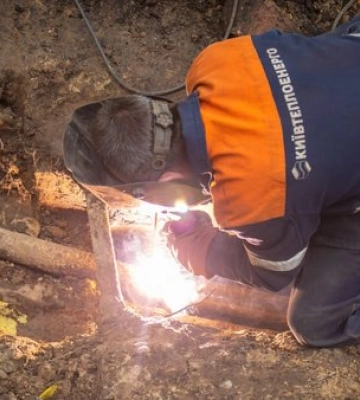 У Києві сотні будинків залишилися без тепла та гарячої води