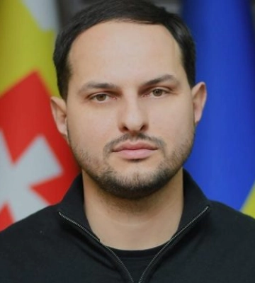 Якщо Коваль проситиме у вас гроші, то не давайте!
