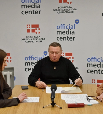 Сімейне виховання та опікунство для дітей, які позбавлені батьківського піклування: яка ситуація на Волині