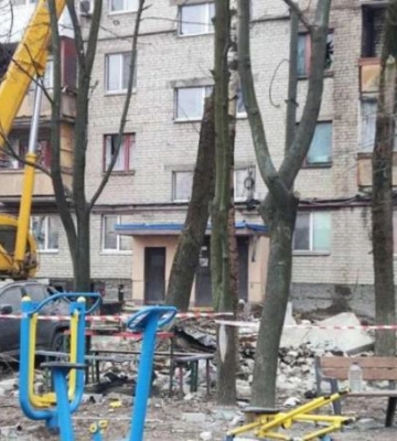 У Дніпрі окупанти також поцілили по підприємству