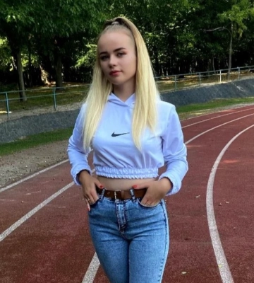 Хороша і спокійна дитина: що кажуть односельчани і друзі про дівчину, яка зникла на Волині. Відео