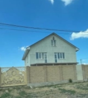На Одещині судитимуть посадовця військової частини, який використовував бійців на будівництві маєтку для тещі
