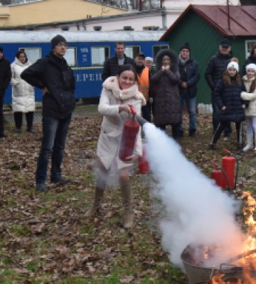 У комунальних закладах позашкілля Львівської облради нагадали основи пожежної безпеки (ФОТО)