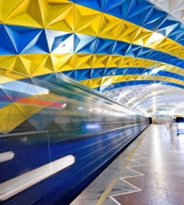 У харківському метро через обстріли почала протікати стеля на одній зі станцій