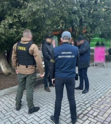 На Закарпатті на хабарі викрили прикордонника