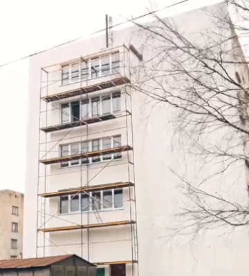 Восстановление пострадавшего поселка Старый Салтов: что отстраивают (видео)