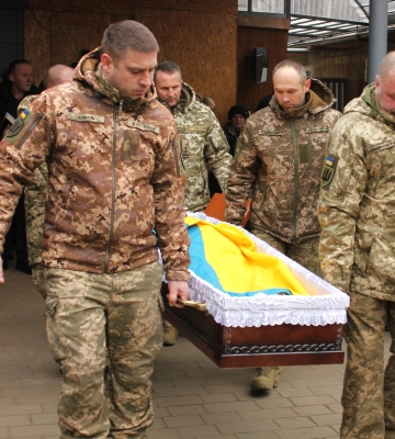Майже 100 млн грн на ремонт вулиці Чорновола у Рівному не вистачило: у дорогу «вкатають» ще кілька мільйонів
