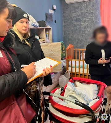 Пиячила та не доглядала новонароджену дитину: у Харкові виявили горе-матір