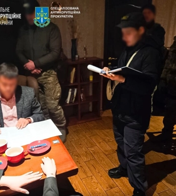 Заступника голови Запорізької облради відправили під варту