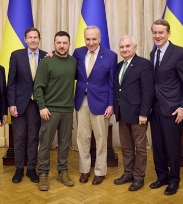 Зеленський зустрівся з американськими сенаторами у Львові: про що говорили